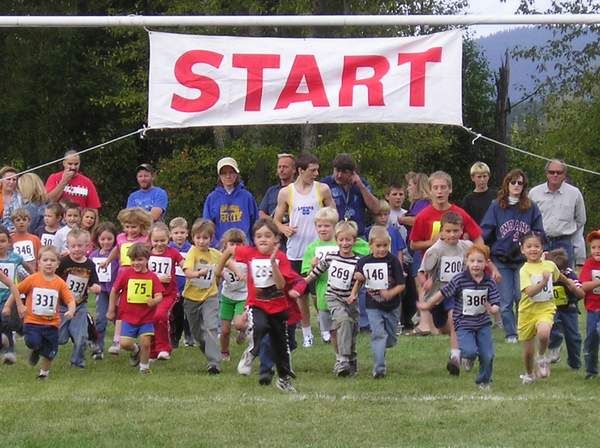 Youth runnerfell. Photo by LibbyMT.com.