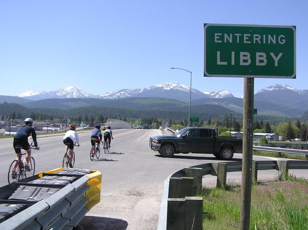 Riding into Libby. Photo by Dawn Ballou, LibbyMT.com.