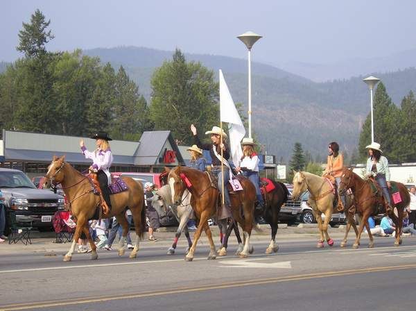 Rodeo royalty. Photo by LibbyMT.com.