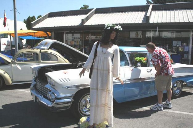 1958 Chevy Biscane. Photo by LibbyMT.com.