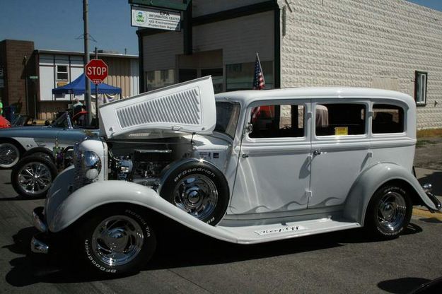 1933 Chrysler DeSoto. Photo by LibbyMT.com.