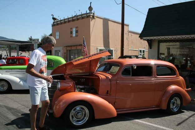 1938 Chev Sedan. Photo by LibbyMT.com.