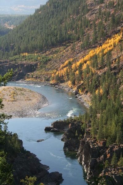 Kootenai River. Photo by Maggie Craig, LibbyMT.com.