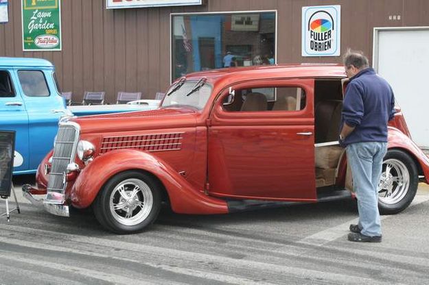 1935 Ford Slantback Sedan. Photo by LibbyMT.com.