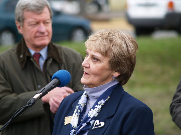 Coommissioner Marianne Roose. Photo by Duane Williams, KLCB-KTNY Radio, (c)2010.