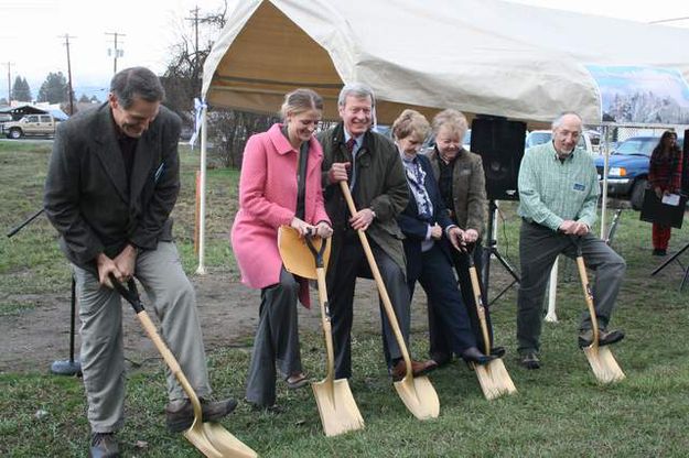 Groundbreaking. Photo by Maggie Craig, LibbyMT.com.