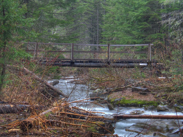 Footbridge. Photo by Bob Hosea.