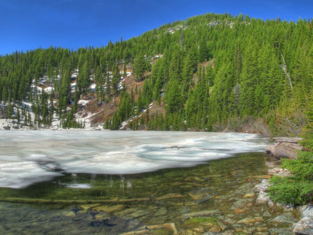 Bramlet Lake. Photo by Bob Hosea.