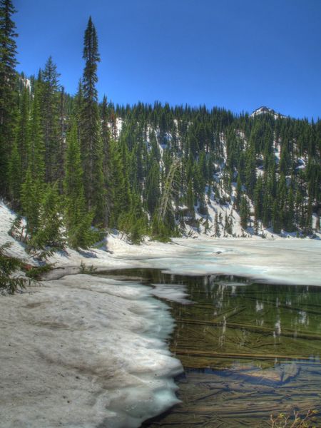 Bramlet Lake. Photo by Bob Hosea.