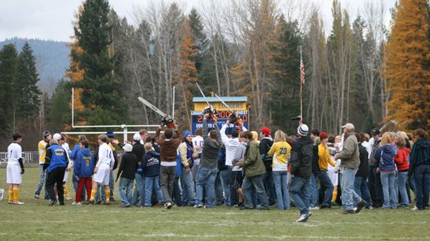 And the chainsaws celebrate the Loggers. Photo by LibbyMT.com.