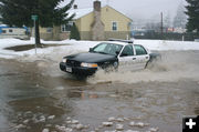 Making a splash. Photo by Kootenai Valley Record.