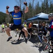 Feeling Good at the Summit. Photo by Larry Kwan.