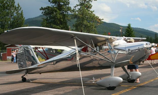 1946 Cessna C-120. Photo by LibbyMT.com.