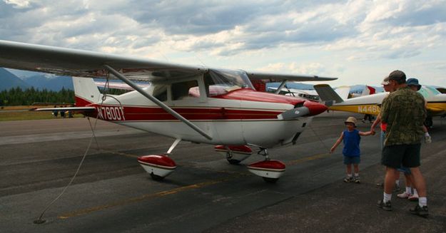 1960 Cessna C-172. Photo by LibbyMT.com.