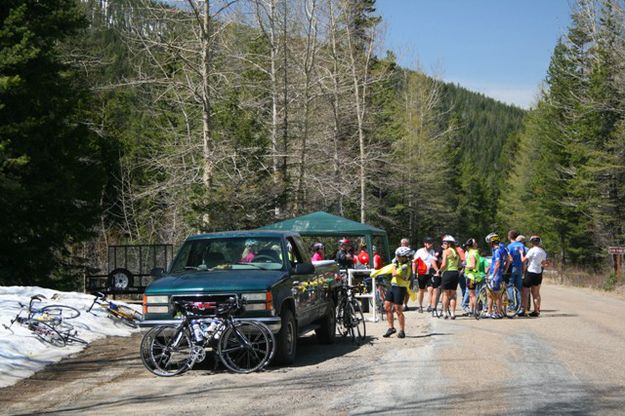 Pipe Creek summit.... Photo by LibbyMT.com.