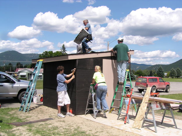 Building the shed. Photo by Dave Nelson.