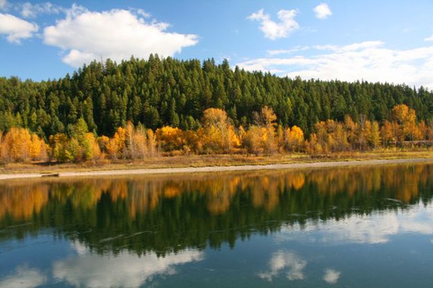 Kootenai River. Photo by LibbyMT.com.