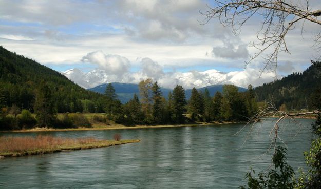 The Kootenai and Cabinets. Photo by LibbyMT.com.