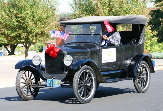 1926 Model T coupe. Photo by LibbyMT.com.