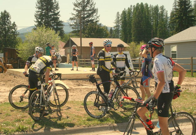 STOKR riders check out the Habitat house. Photo by LibbyMT.com.