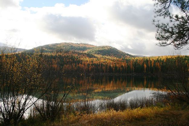 Lower Thompson Lake. Photo by LibbyMT.com.