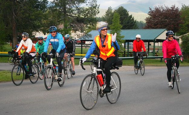 The start - Group 2. Photo by LibbyMT.com.