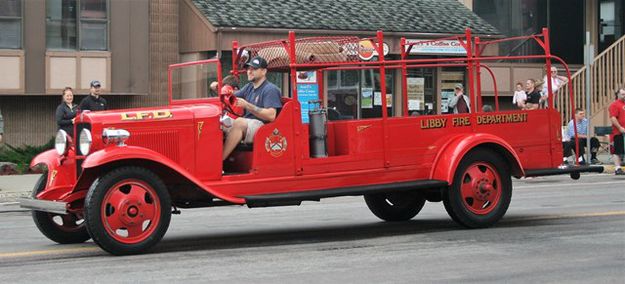 Vintage fire truck. Photo by LibbyMT.com.