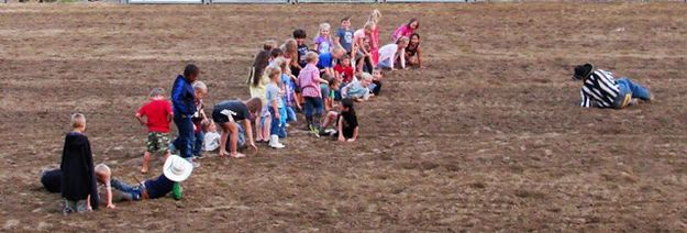 Kids 4-7 Calf Scramble. Photo by LibbyMT.com.