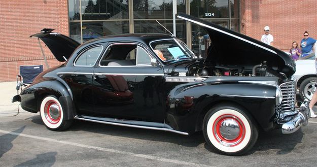 1941 Buick. Photo by LibbyMT.com.