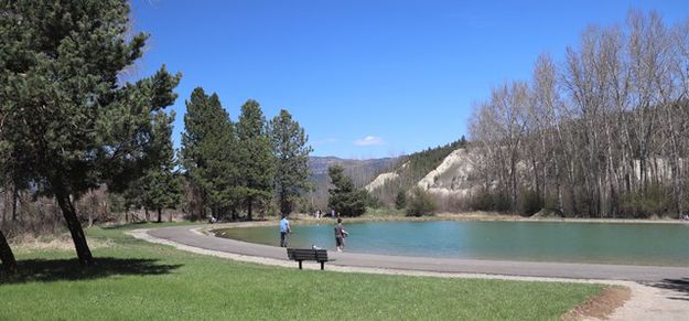 Great day for fishing. Photo by LibbyMT.com.