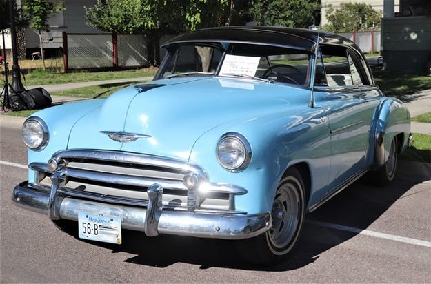 1950 Chevy 2 door hardtop. Photo by LibbyMT.com.