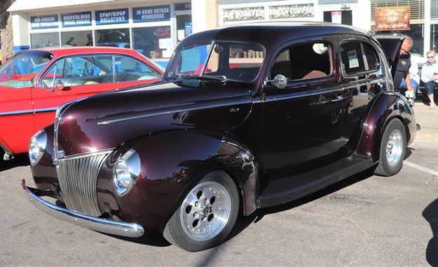 1940 Ford Tudor Sedan. Photo by LibbyMT.com.