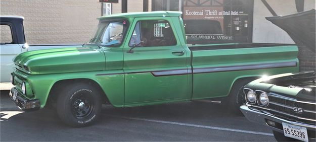 1966 Chevy C-10. Photo by LibbyMT.com.