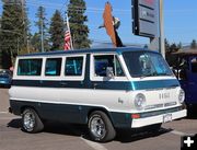 1966 Dodge van. Photo by LibbyMT.com.