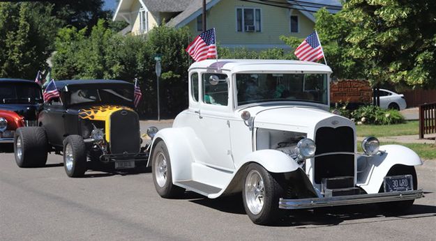 1930 and 1931 Fords. Photo by LibbyMT.com.