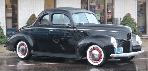 1940 Ford coupe. Photo by LibbyMT.com.