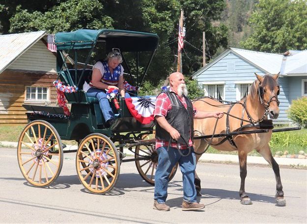 Carriage ride. Photo by LibbyMT.com.