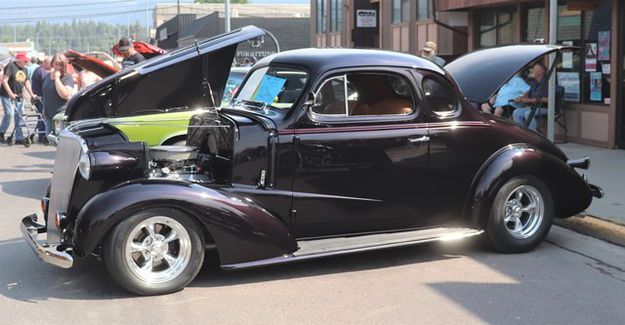 1937 Chevy coupe. Photo by LibbyMT.com.