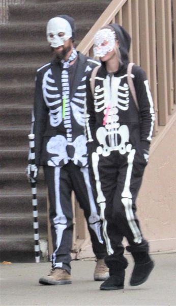 Skeleton couple. Photo by LibbyMT.com.
