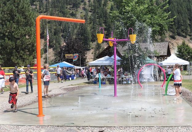 New splash pad. Photo by LibbyMT.com.