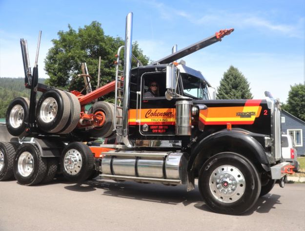Cohenour Trucking. Photo by LibbyMT.com.