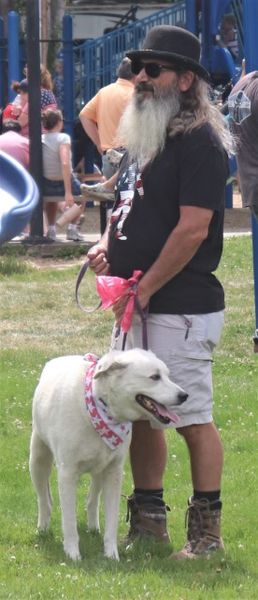 Dogs, too. Photo by LibbyMT.com.