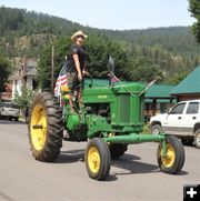 Runs like a Deere. Photo by LibbyMT.com.