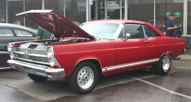 1966 Ford Fairlane GT. Photo by LibbyMT.com.