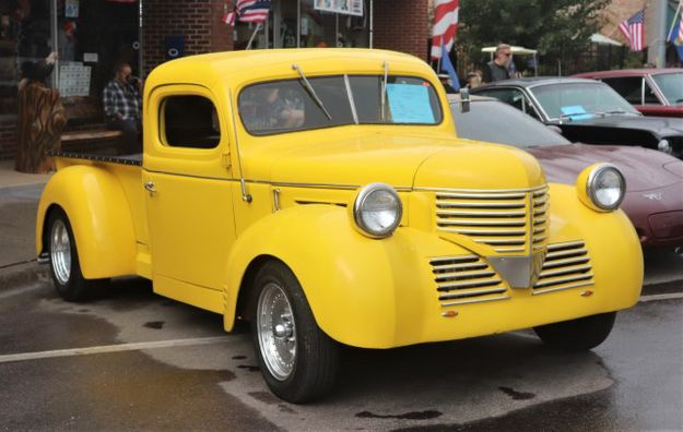 1939 Dodge. Photo by LibbyMT.com.