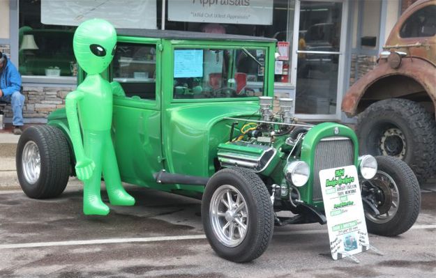 1924 Dodge coupe. Photo by LibbyMT.com.