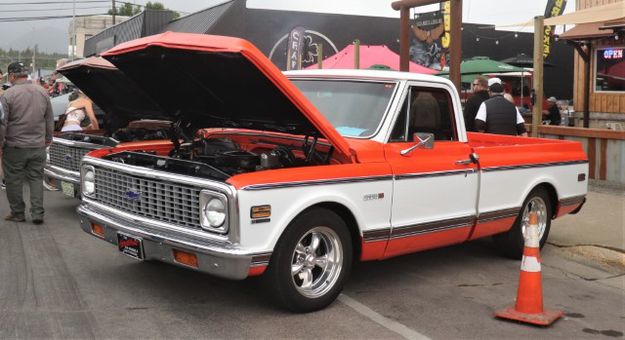 1974 Chevy Cheyenne. Photo by LibbyMT.com.