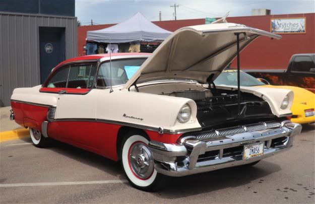 1956 Mercury. Photo by LibbyMT.com.