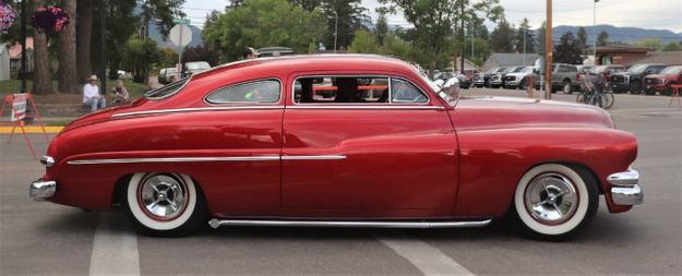 1949 Mercury. Photo by LibbyMT.com.