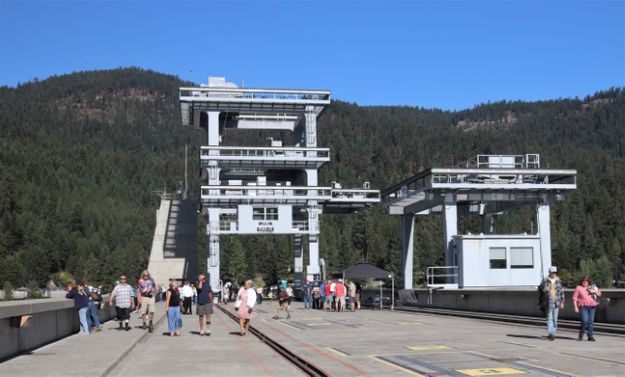 Top of the dam. Photo by LibbyMT.com.